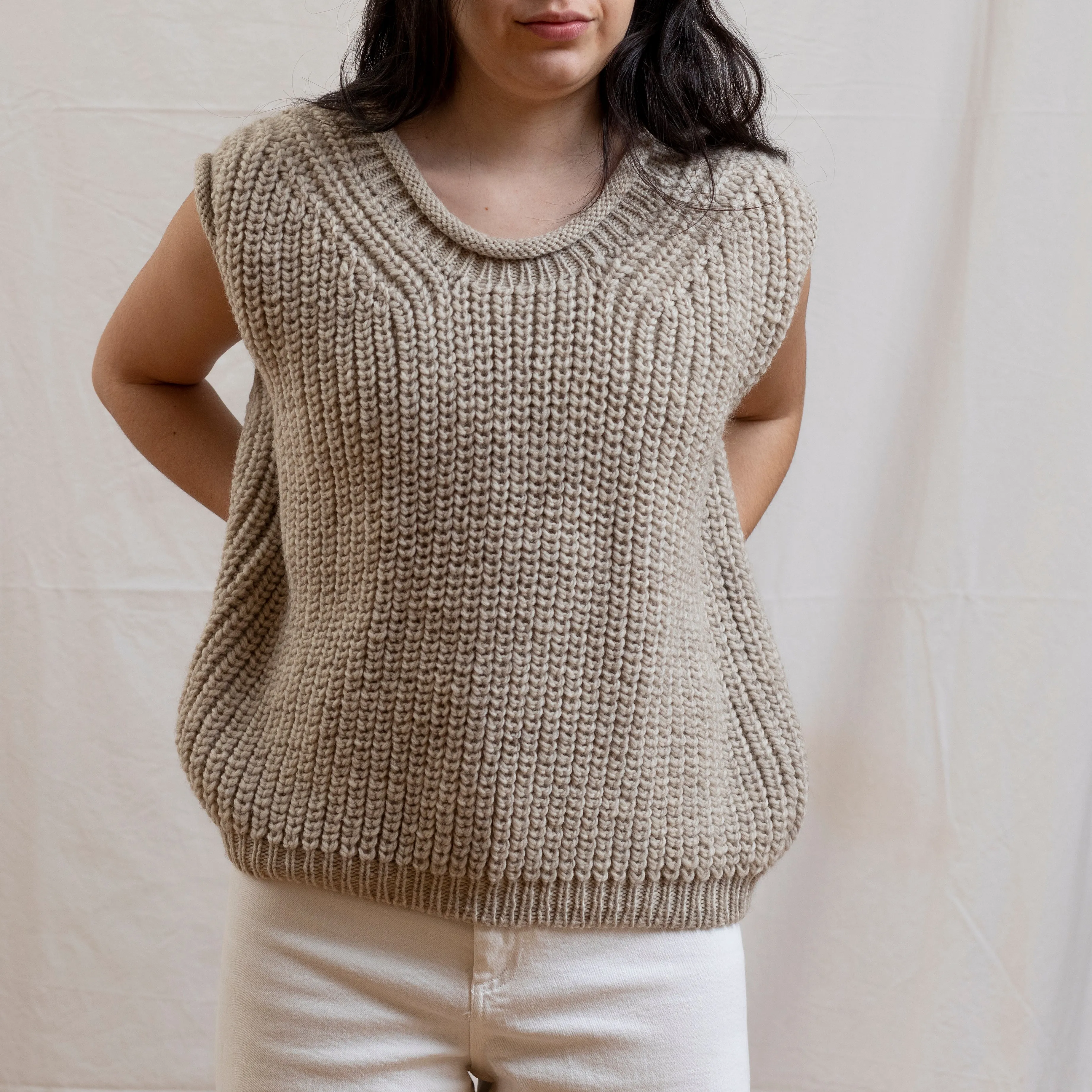 LILIANA wool vest