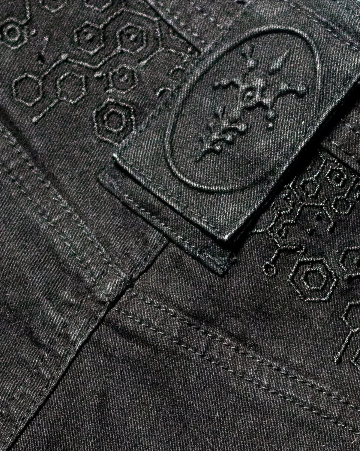 Pants Men / Stretchy Denim Digital Embroidery - Black KAMBOZII