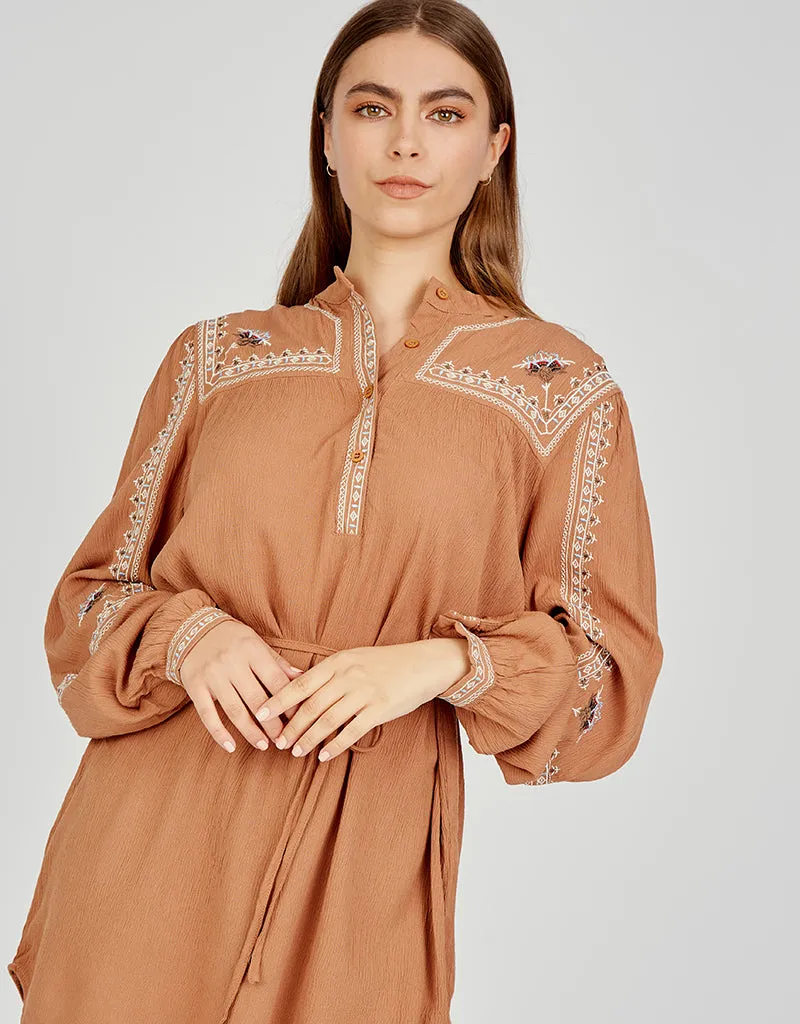 Sarayah Embroidered Blouse