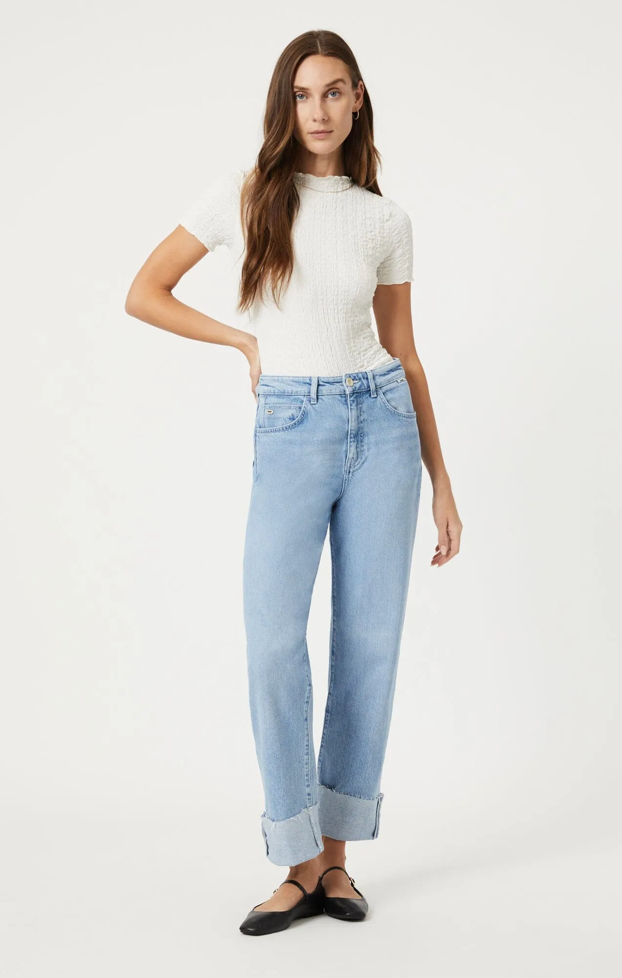 SAVANNAH CUFFED STRAIGHT LEG IN NATURAL LIGHT DENIM